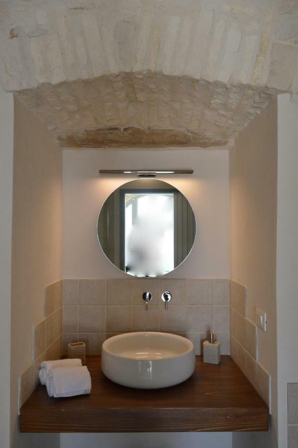 Masseria Faraone มาร์ตินาฟรังกา ภายนอก รูปภาพ